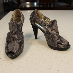 High Heel Peep-Toe Platform Sandals Size 11